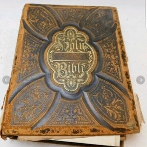 1869 RARE HOLY BIBLE; Comprehensive & Illustrative